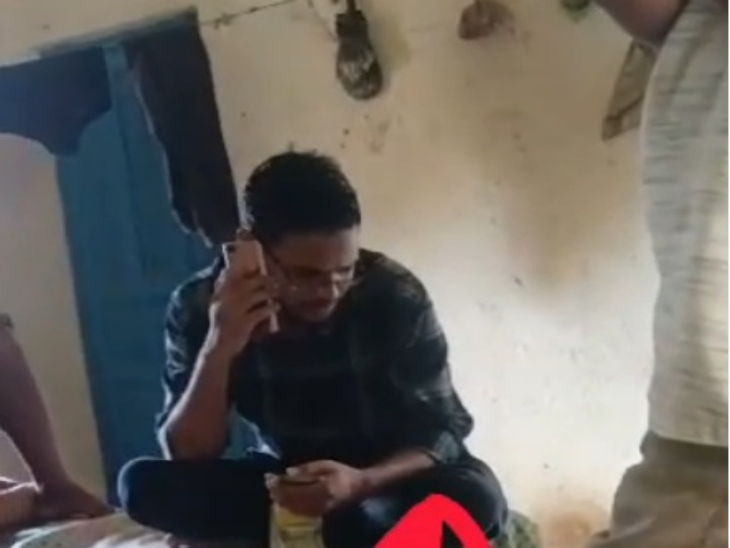 प्रतापपुर सीओ पर आरोप, म्यूटेशन के नाम पर ले लिया 4 लाख