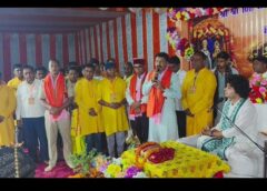 *बासमती गांव में श्रीमद्भागवत कथा का हुआ आगाज,बीडीओ,सीओ व पुलिस इंस्पेक्टर ने दीप प्रज्वलित कर किया कार्यक्रम का उद्घाटन*