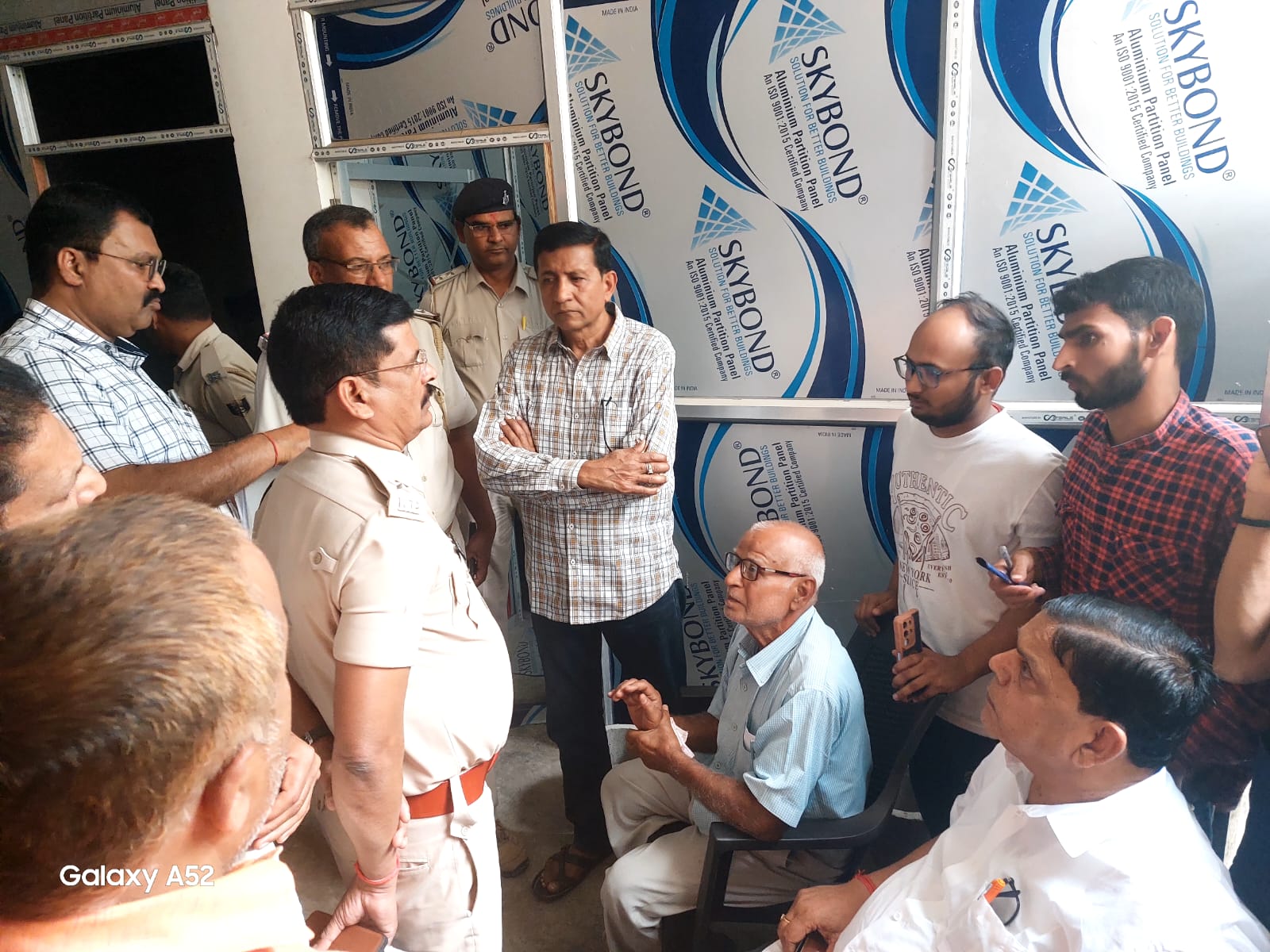 ट्रॉमा हॉस्पिटल संचालक तथा चर्चित सर्जन डॉ. अभिनव आनंद की संदिग्ध स्थिति में मौत ,पुलिस जांच मे जुटी