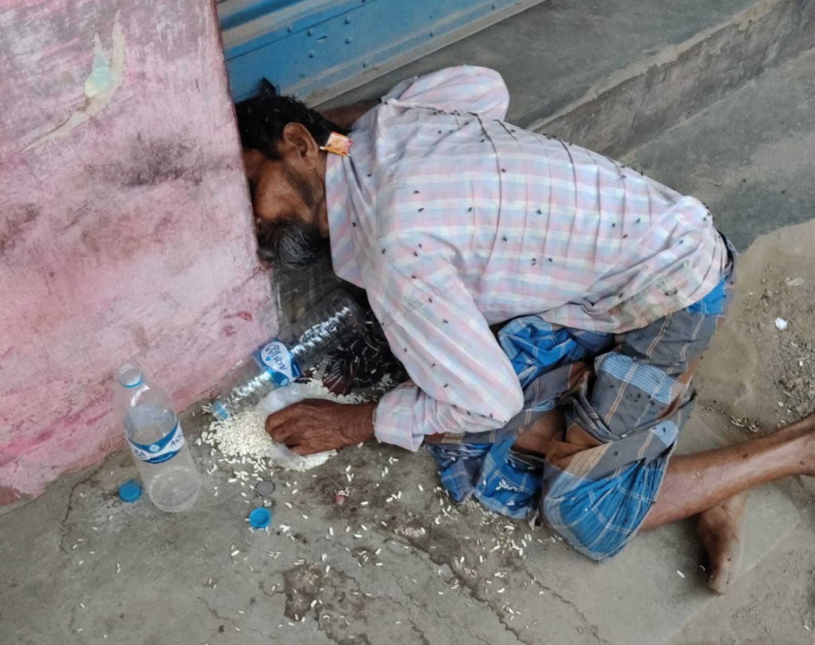 कोटालपोखर थाना क्षेत्र में अज्ञात व्यक्ति का मिला शव