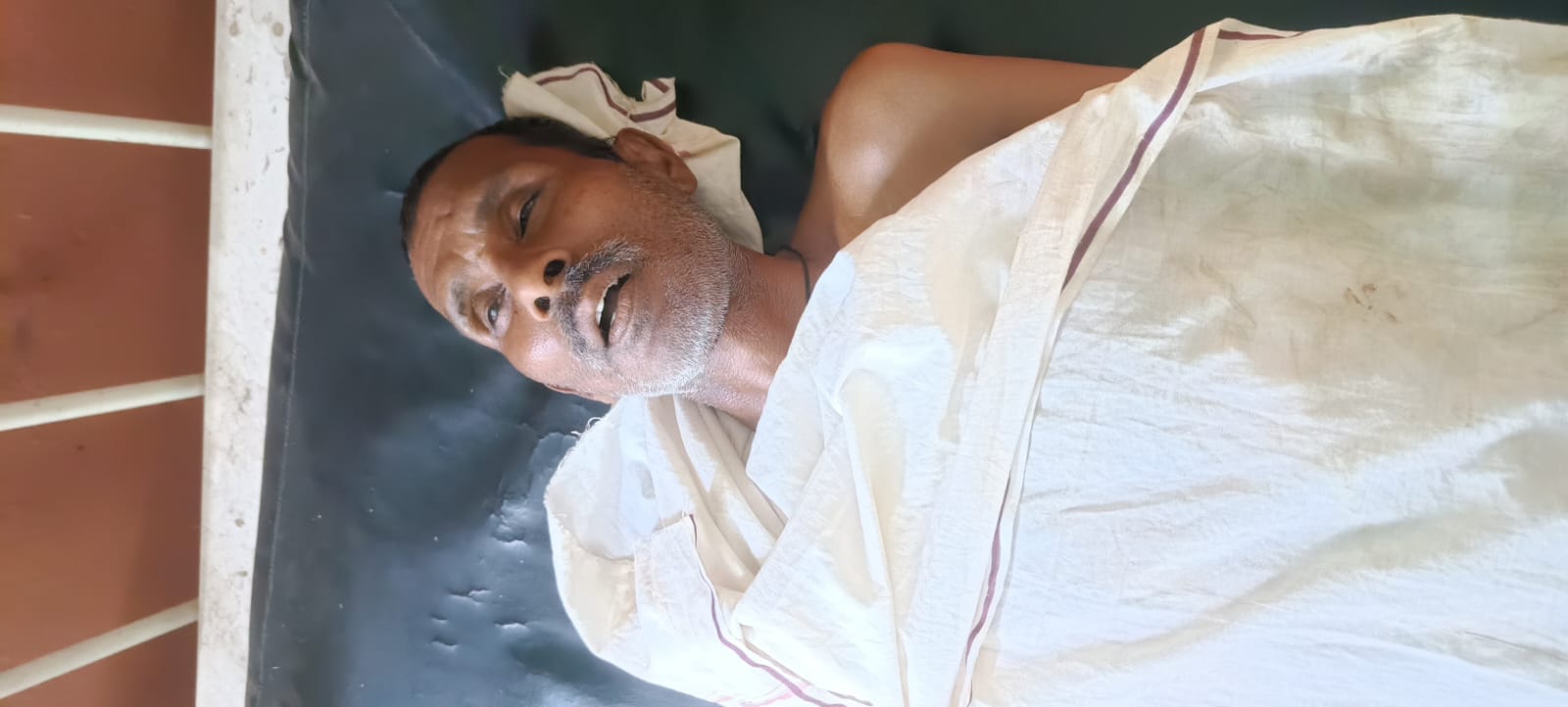 शादी की खुशियां मातम में बदली,कार्ड बांटकर लौट रहे चाचा की सड़क हादसे में मौत