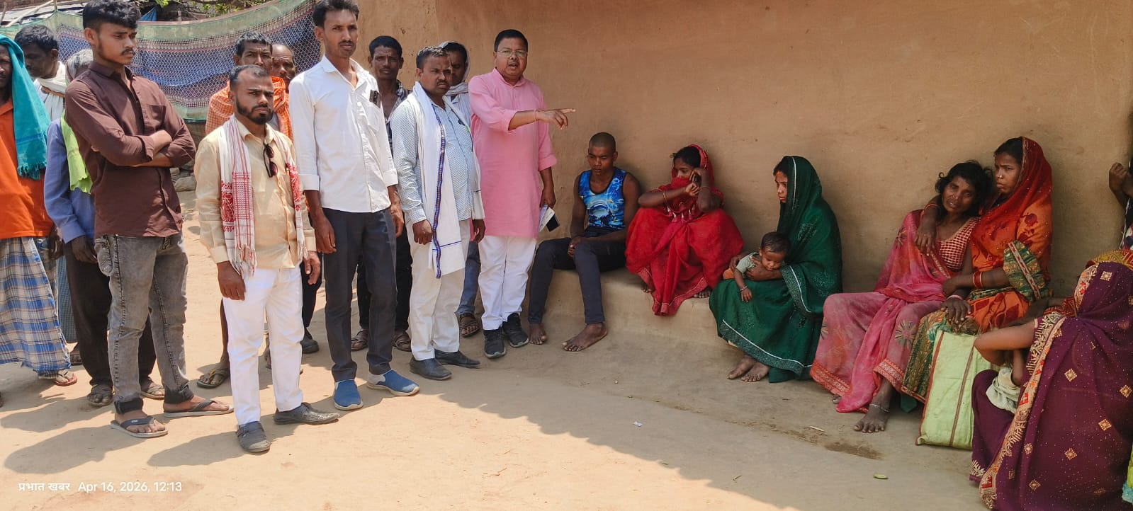 माइक्रोफाइनेंस कंपनियों के प्रताड़ना से तंग आकर शिवनाथ परहिया ने किया आत्महत्या