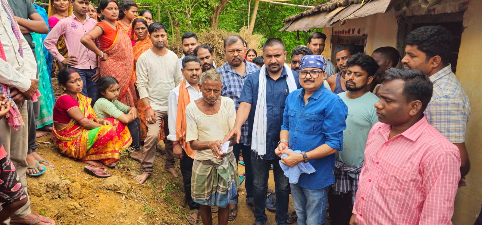 वज्रपात से युवक की दर्दनाक मौत, प्रशासन ने बढ़ाया मदद का हाथ।