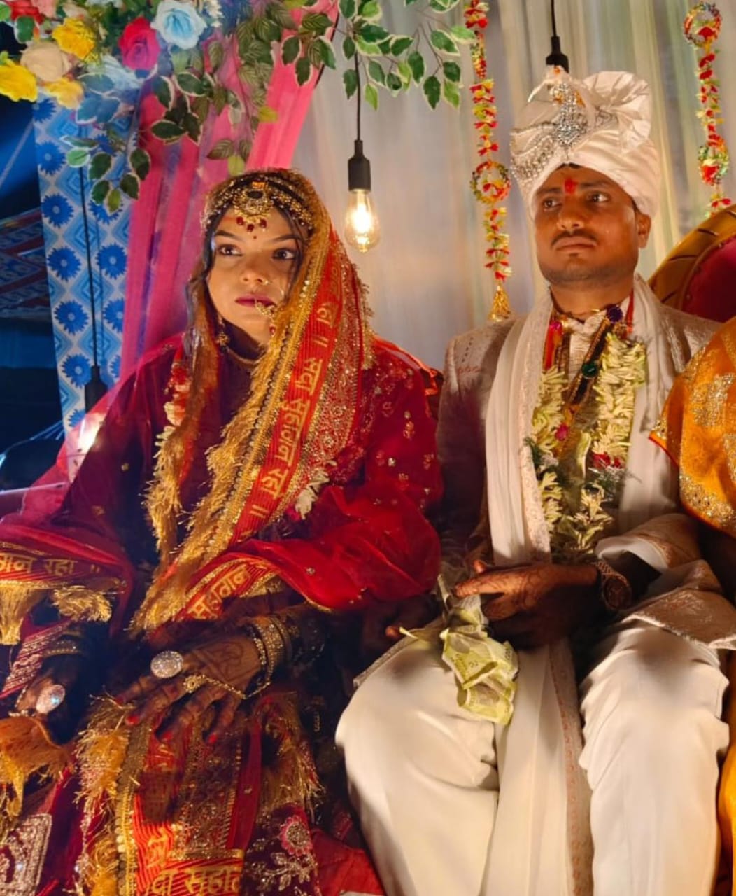 दहेज मुक्त विवाह: गिरिडीह के एक परिवार ने पेश की मिसाल, बिना दहेज मंदिर में रचाई शादी