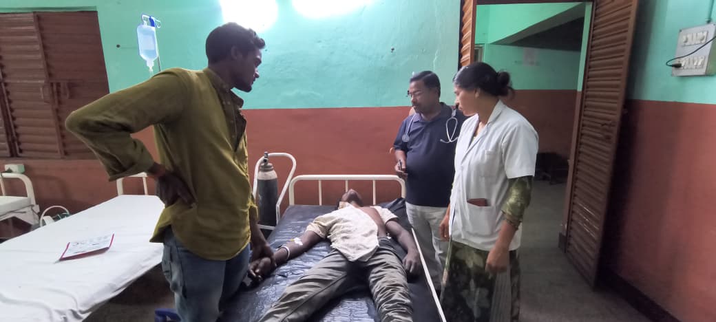 युवक ने किया आत्महत्या का प्रयास,हॉस्पिटल में इलाज जारी