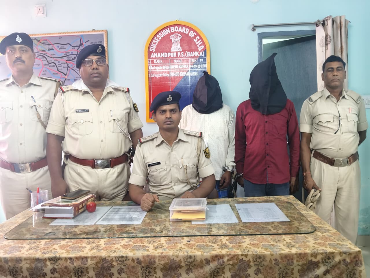 आनंदपुर पुलिस ने चोरी की घटना को उद्भेदन कर,दो आरोपी को गिरफ्तार किया।