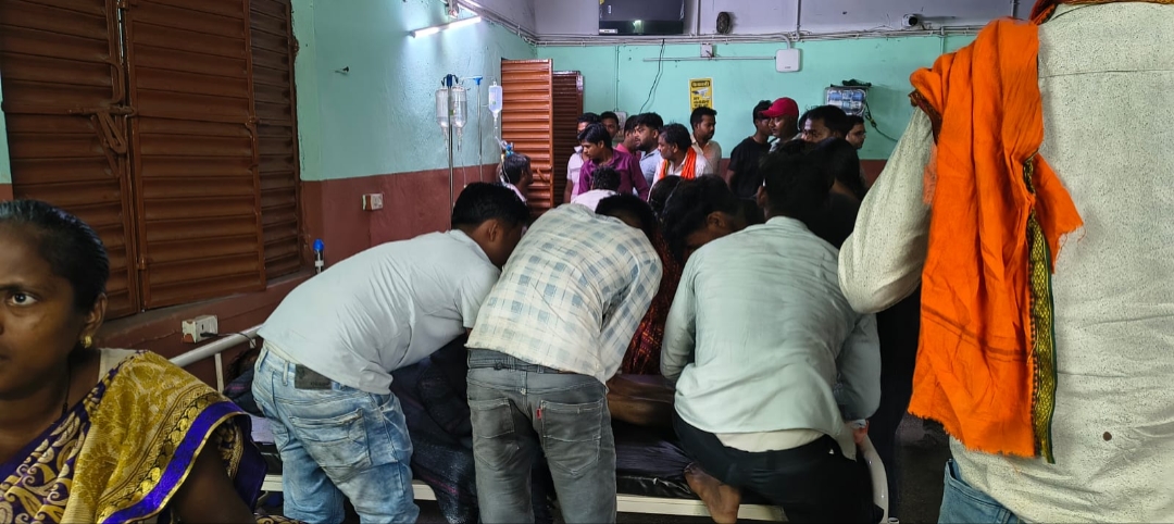 ब्रजपात की चपेट में आने से एक की मौत,दो घायल