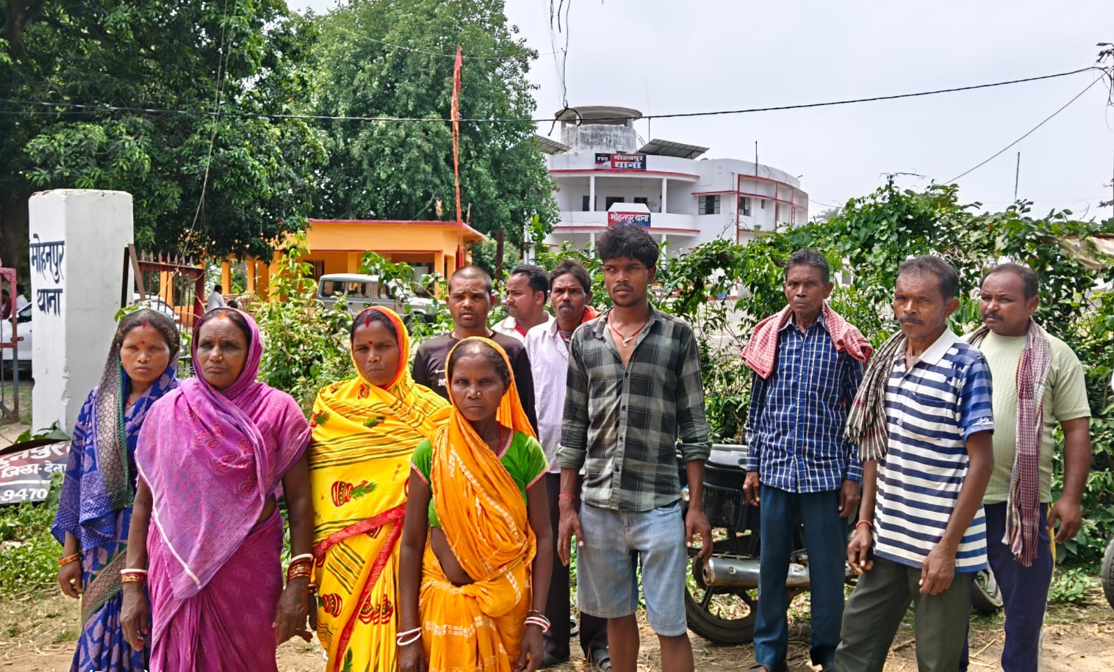 सुभाष मंडल का नाम सुनते ही युवक को थाने में बैठाया! थाना प्रभारी पर गंभीर आरोप
