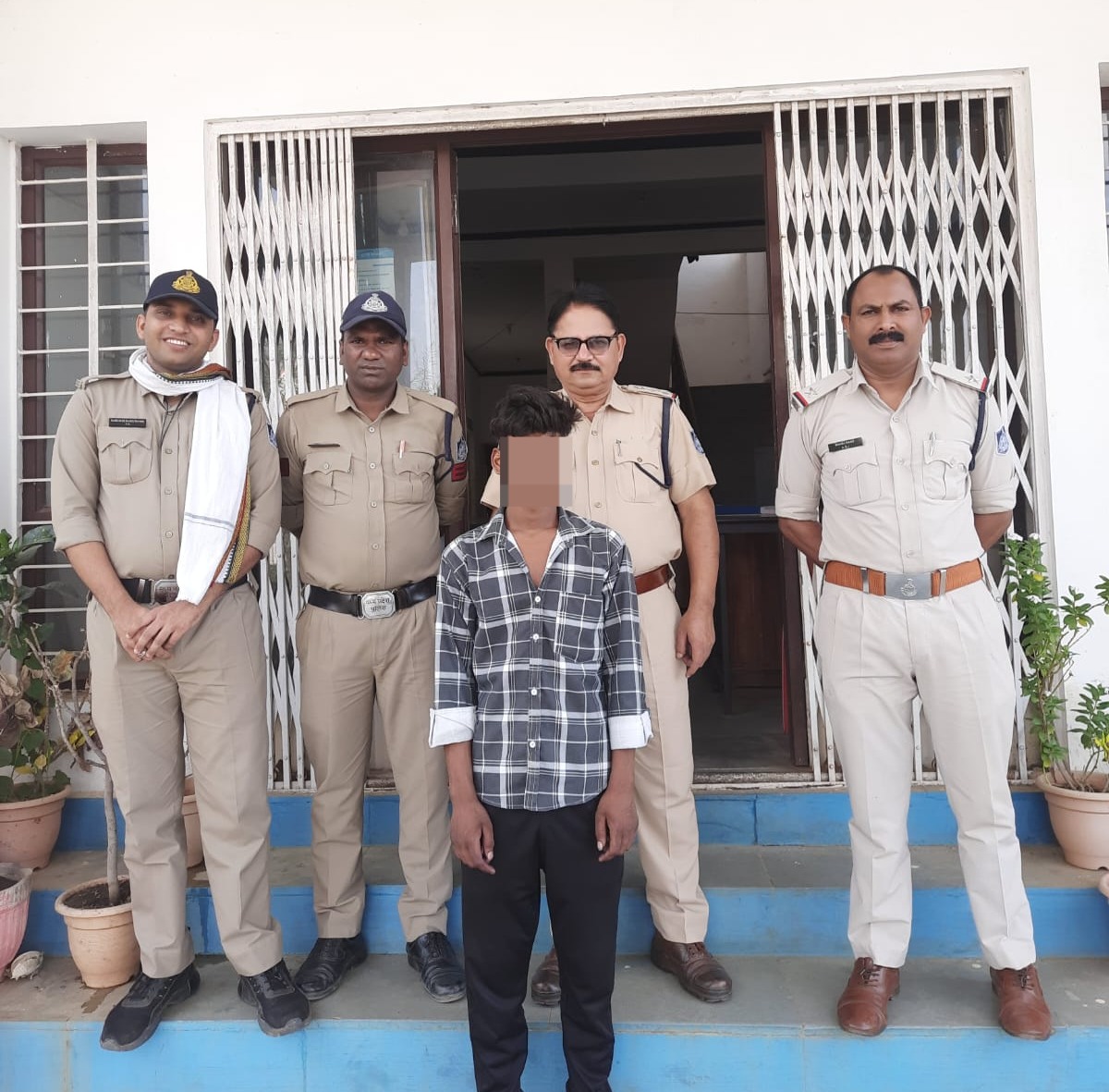 गोहपारू पुलिस द्वारा अपहरण व दुष्कर्म का आरोपी गिरफ्तार