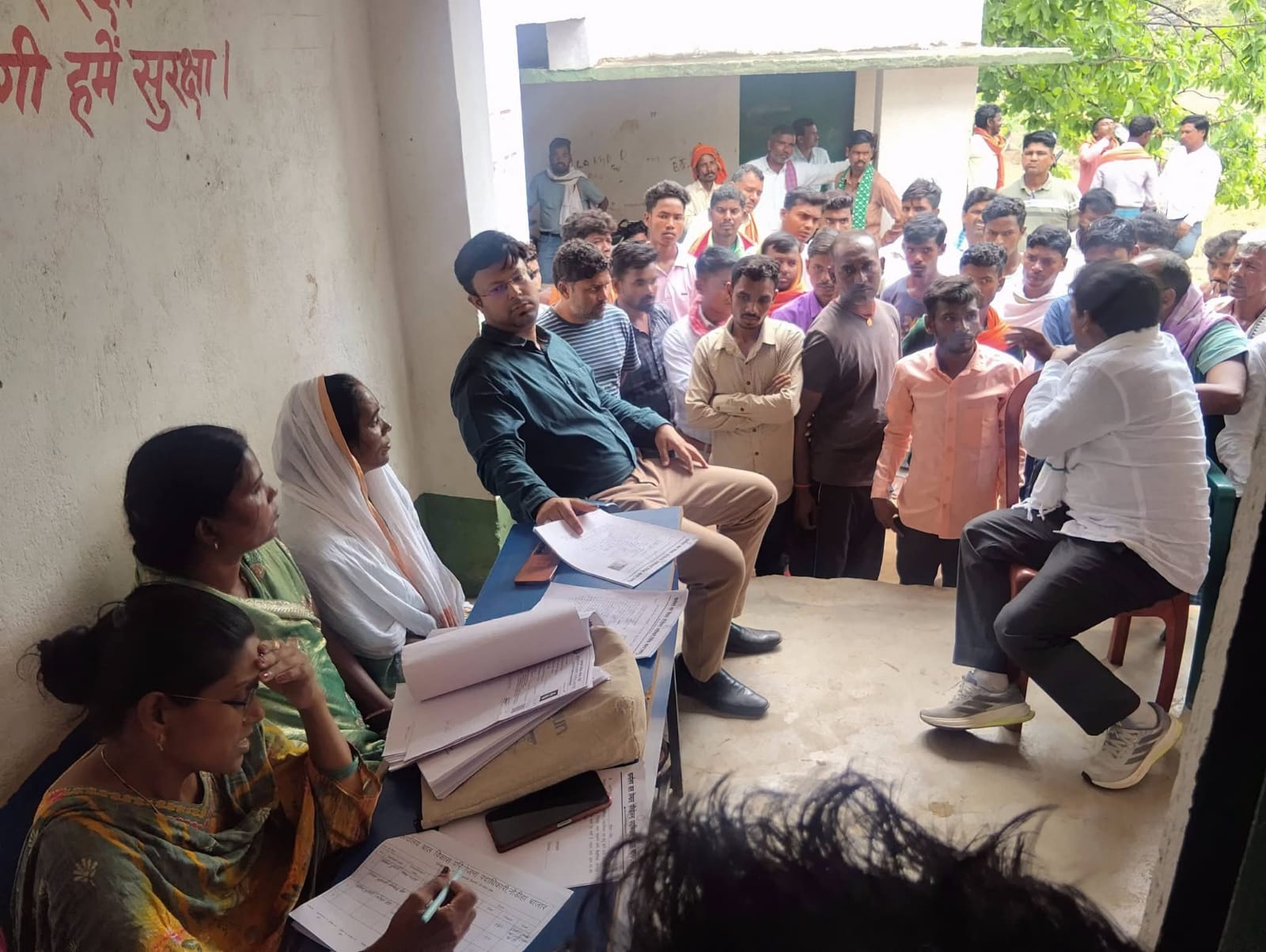 पाल्हे आंगनबाड़ी सेविका/सहायिका की चयन में फर्जी दस्तावेज लगाकर चयन का आरोप।