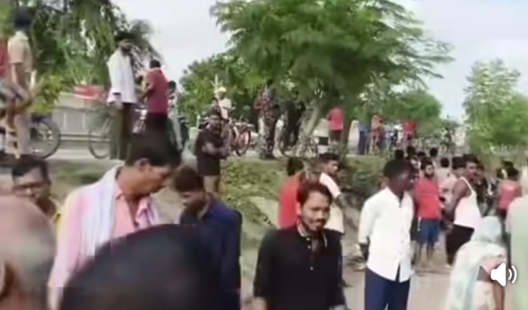 नौगछिया सड़क हादसे में दो बच्चों समेत तीन लोगों की मौत, सात घायल