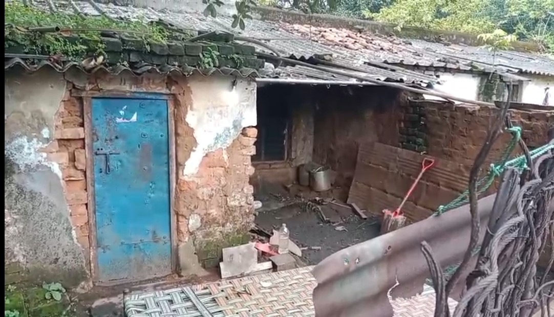 रामगढ़ में अवैध मिनी गन फैक्ट्री का भंडाफोड़, तीन गिरफ्तार