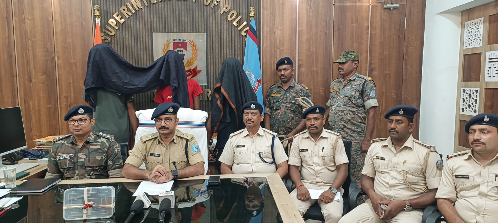 देवघर पुलिस ने सौरभ पलिवार गैंग के 3 शार्प शूटरों को दबोचा
