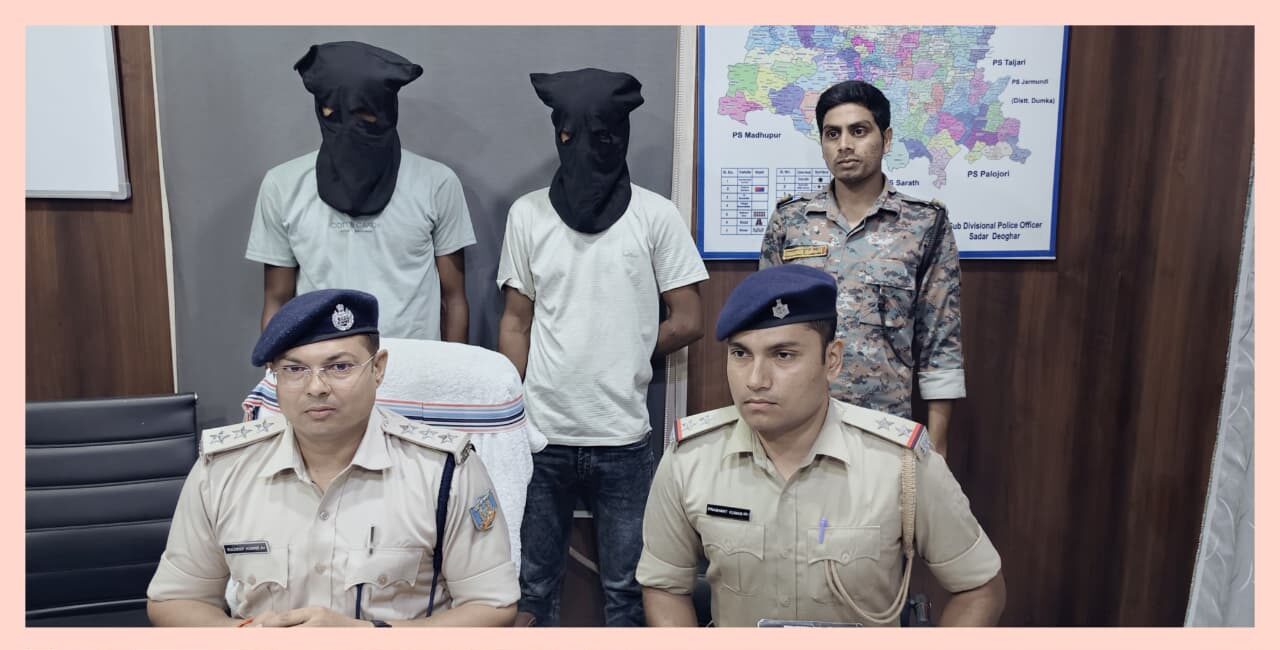 कुण्डा पुलिस की कार्रवाई: लूटपाट की घटना में शामिल दो आरोपी गिरफ्तार, टोटो-मोबाइल बरामद