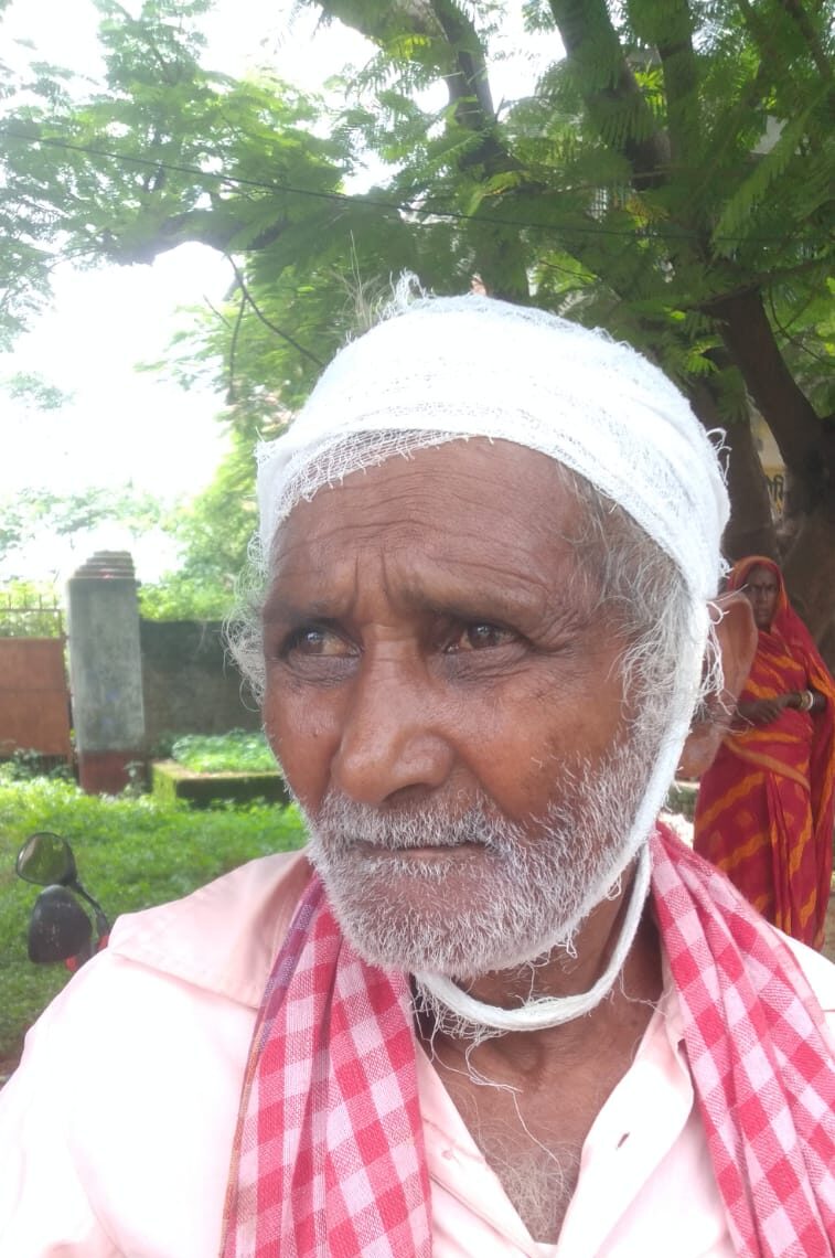 बांका के चांदन में नाली सफाई को लेकर दो गुट भिड़े, मारपीट में बुजुर्ग घायल और कई पर एफआईआर