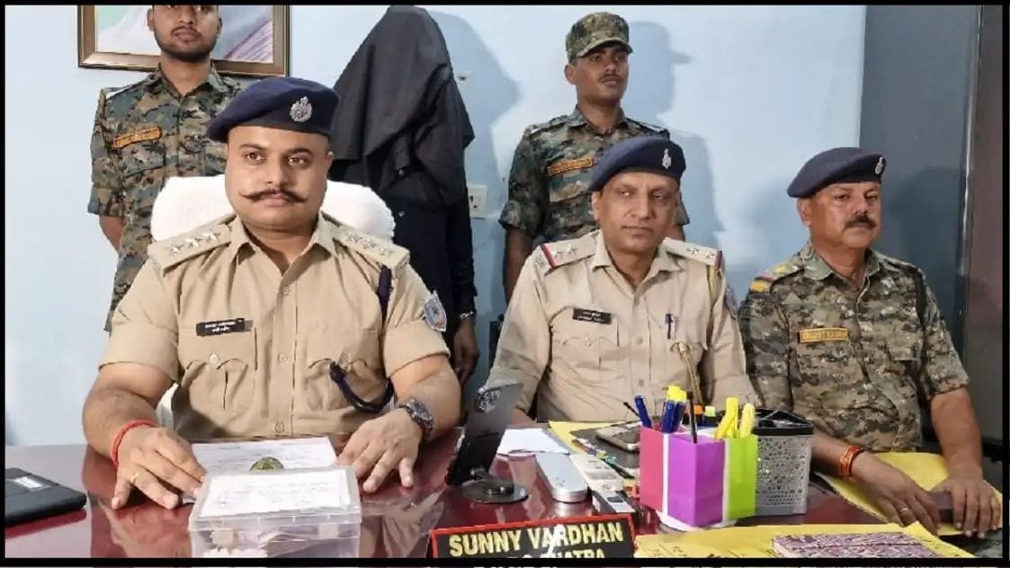 21 दिन में सुलझी दिव्या हत्याकांड की गुत्थी, प्रेमी ने गवाही रोकने के लिए कराई हत्या
