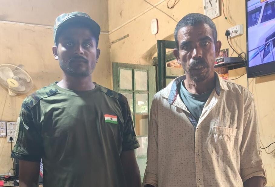 जमुआ थाना पुलिस ने गैर-जमानती वारंटी को किया गिरफ्तार