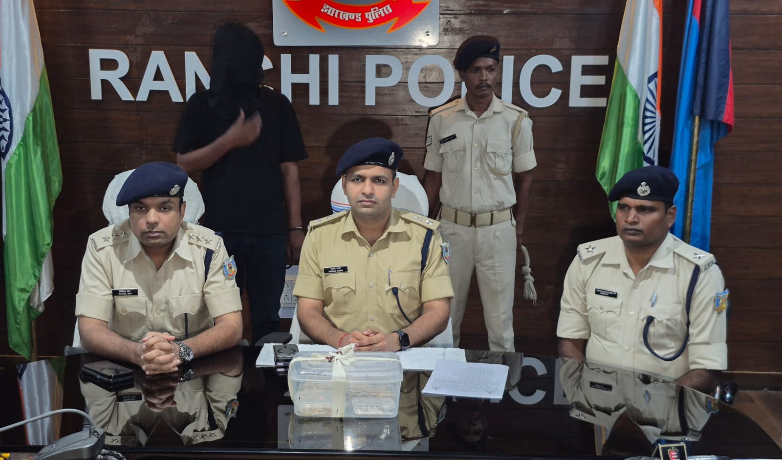रांची के हाई-प्रोफाइल चोरी कांड का बड़ा खुलासा, 65 लाख के सोने-मोती के आभूषण बरामद