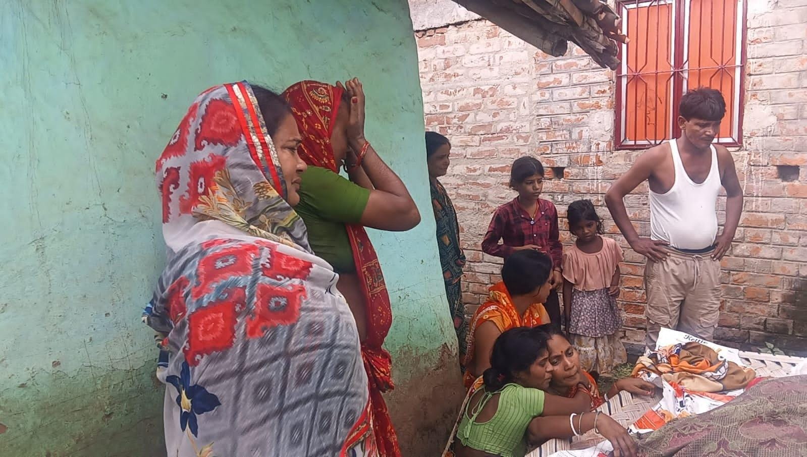 डीएमयू ट्रेन की चपेट में आने से आईटीआई छात्र की दर्दनाक मौत, परिजनों ने पोस्टमार्टम से किया इंकार