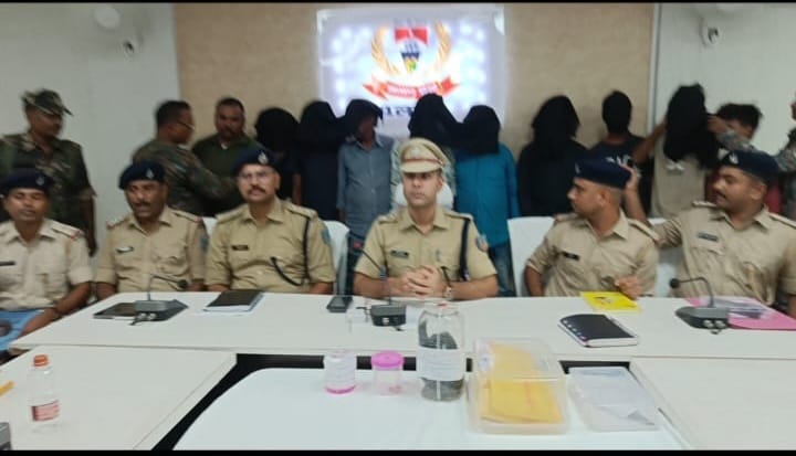 बन्दुआ हिंसा और चाकूबाजी मामले में 9 आरोपी गिरफ्तार, एक की मौत के बाद पुलिस का कड़ा एक्शन