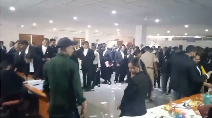 झारखंड हाईकोर्ट एडवोकेट्स एसोसिएशन चुनाव संपन्न, बड़ी संख्या में अधिवक्ताओं ने किया मताधिकार का प्रयोग