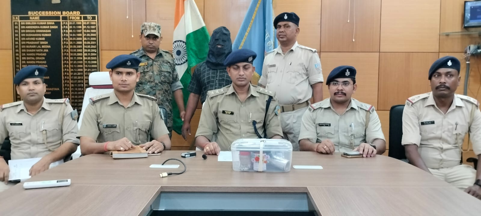 ब्राउन शुगर के खिलाफ पुलिस की बरी करवाई, एक गिरफ्तार, दो आरोपी की तलाश तेज