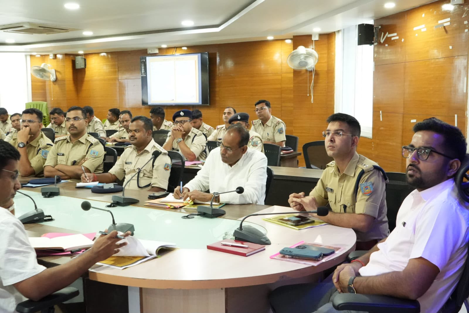 जिला खनन टास्क फोर्स की बैठक, अवैध खनन एवं परिवहन पर सख्ती, जुलाई में 96 वाहन जब्त