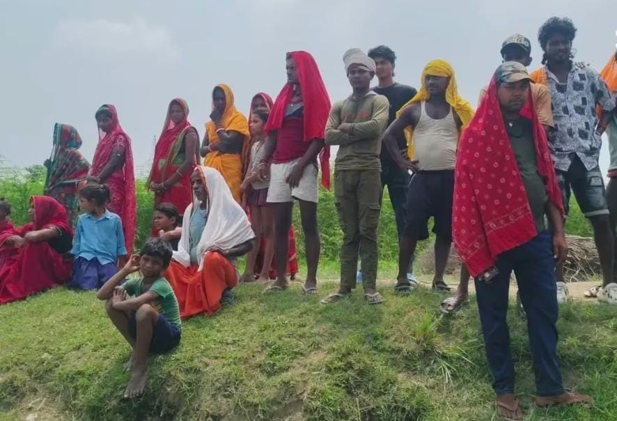 कोशी नदी डूबीं दो सगी बहनों का तीसरे दिन भी नहीं मिला कोई सुराग, खोज अभियान जारी