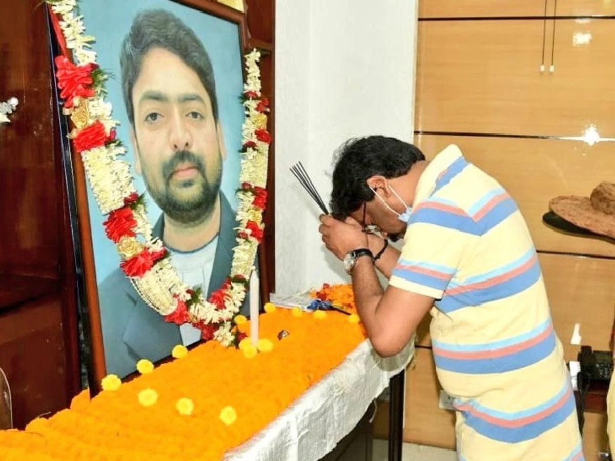 दुर्गा सोरेन की जयंती पर भावुक हुए सीएम हेमंत सोरेन, उनके संघर्ष और विचारों को किया याद