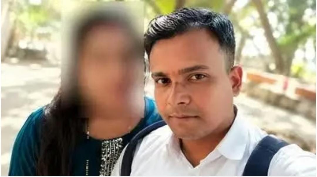 दारोगा जी का फेसबुक लव स्टोरी! मंदिर में पहले रचाई शादी, फिर दुसरी जगह शादी तय होने पर मुकर गए दारोगा जी…