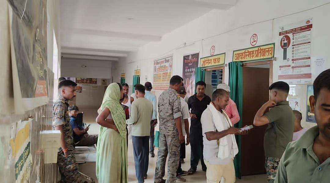 ड्यूटी के दौरान थाना परिसर में बेहोश होकर गिरे चौकीदार