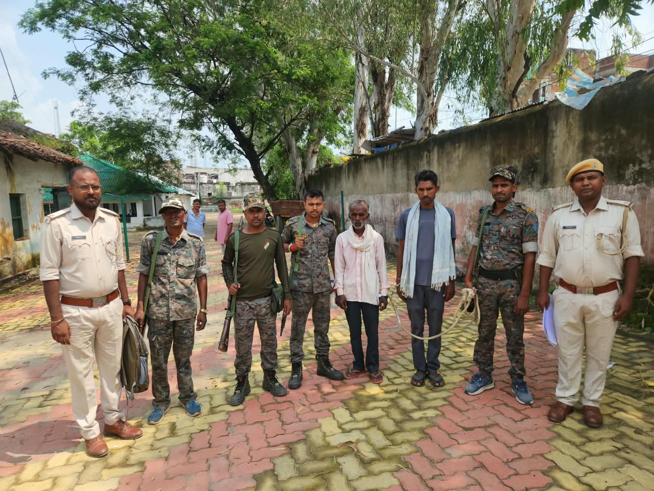 वन भूमि अतिक्रमण मामले में दो गिरफ्तार, न्यायिक हिरासत में भेजे गए