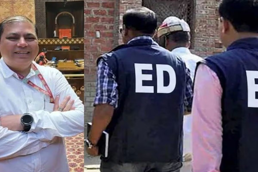 TMC सांसद नदीमुल हक के ठिकानों पर ED का शिकंजा, दिल्ली-कोलकाता के साथ रांची में भी छापेमारी