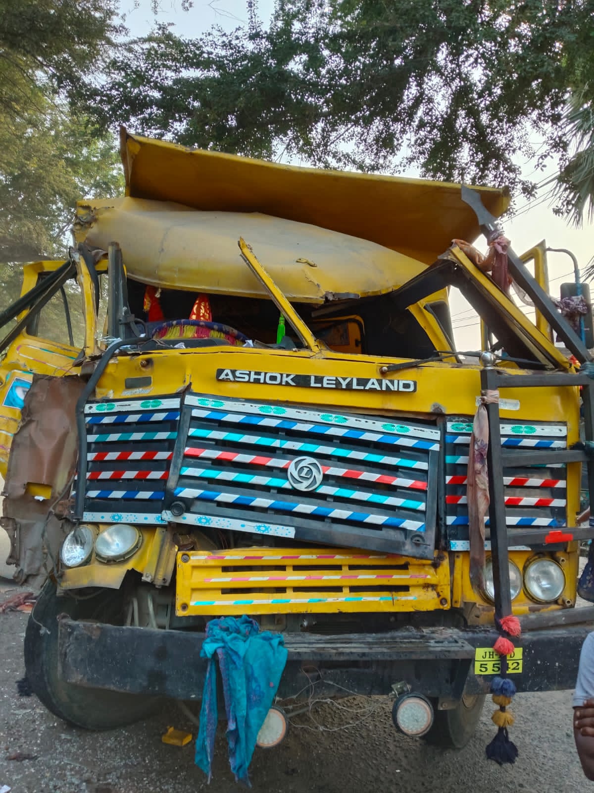 जाके राखो साइयां मार सके ना कोई: सोहाद में दो हाइवा की जोरदार भिड़ंत, बाल-बाल बचा चालक